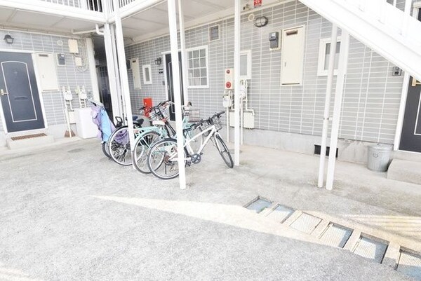 駐車場(★駐輪場です★)