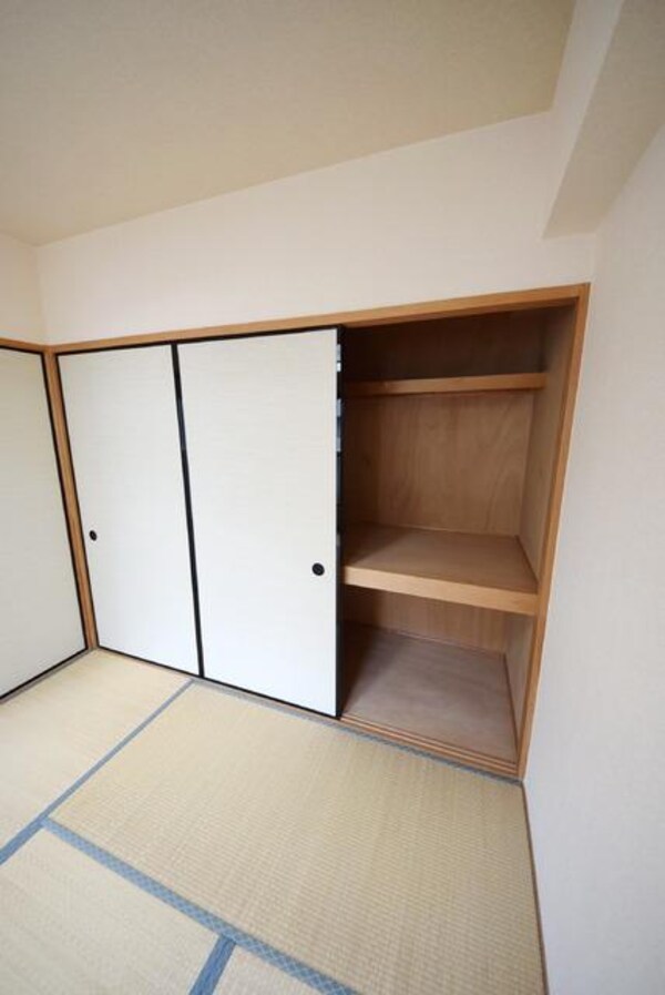 収納(★奥行きのある収納です★)