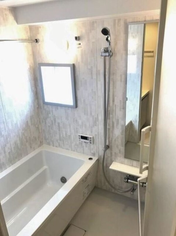 バス／シャワールーム等(別部屋参考写真)