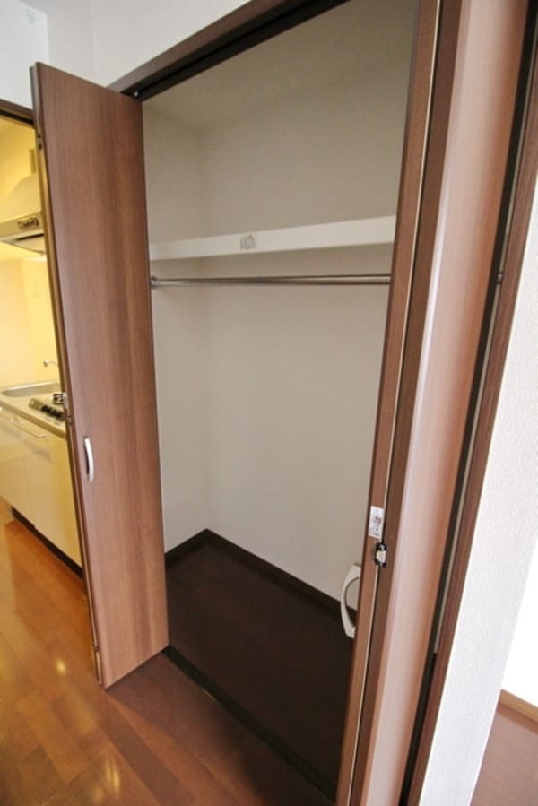 収納(別部屋参考写真)