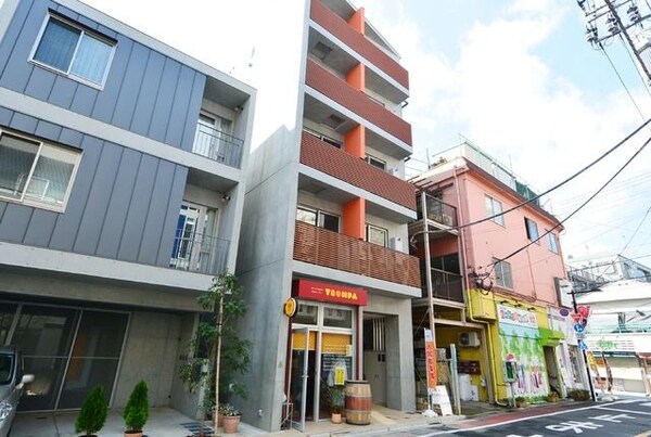 外観(★オートロック付・デザイナーズマンションです★)