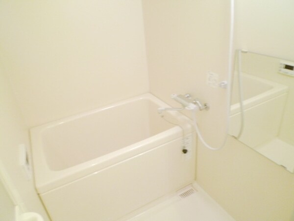 バス／シャワールーム等(同建物別タイプ間取り写真)