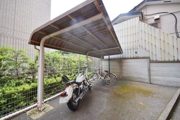 その他(★駐輪場です★)