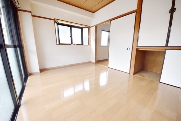 リビング・居室(★タウンハウジング府中店まで★)