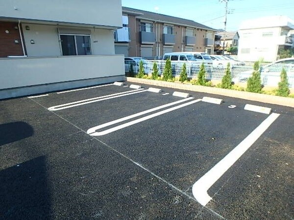 駐車場(駐車場)