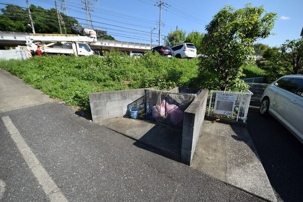 その他(★敷地内ゴミ置き場★)
