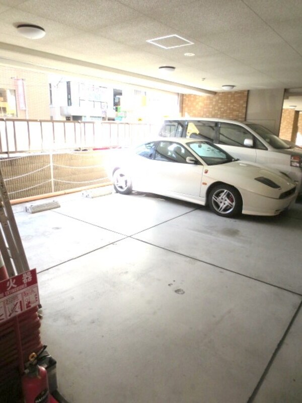 駐車場(★駐車場スペースです★)