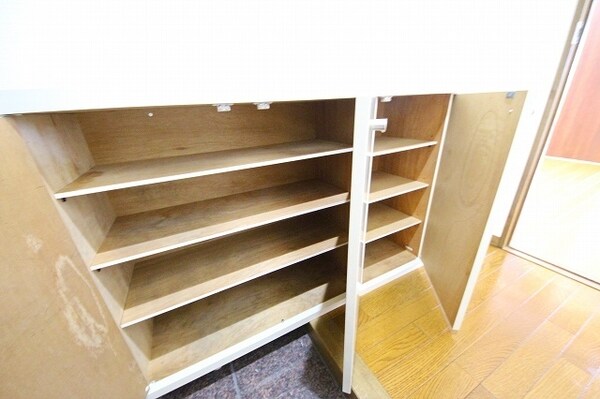 設備(★シューズBOXです★)