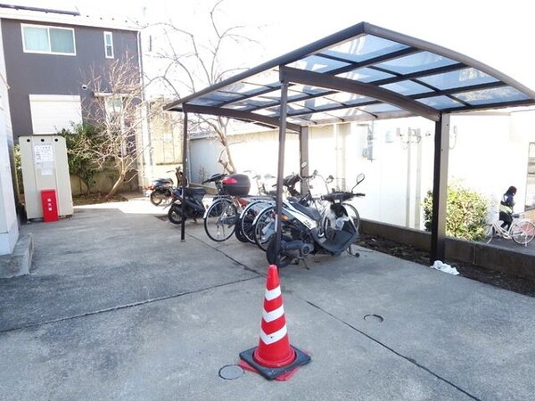 駐車場(★お部屋探しはタウンハウジング稲田堤店まで★)