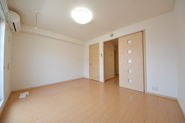 その他室内・内装(★7.4帖の洋室・清潔感のある明るいお部屋です★)