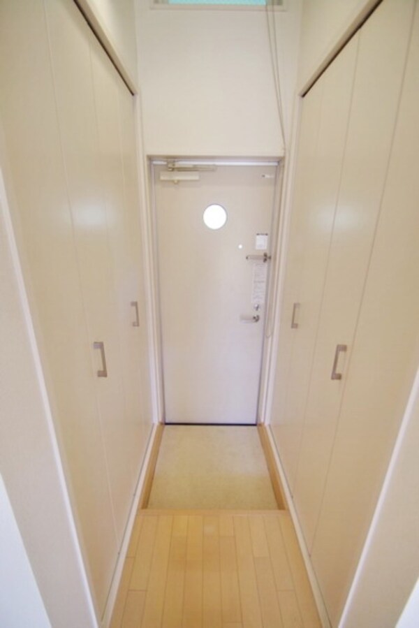玄関(★お部屋探しはタウンハウジング稲田堤店まで★)