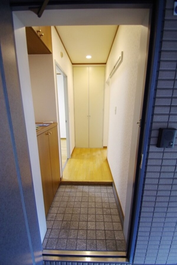 玄関(★お部屋探しはタウンハウジング稲田堤店まで★)