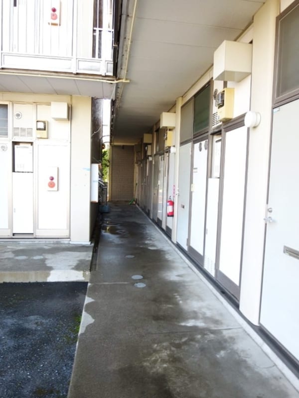 エントランス(★お部屋探しはタウンハウジング稲田堤店まで★)