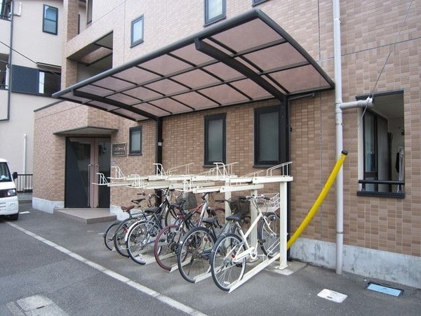 駐車場(★お部屋探しはタウンハウジング稲田堤店まで★)
