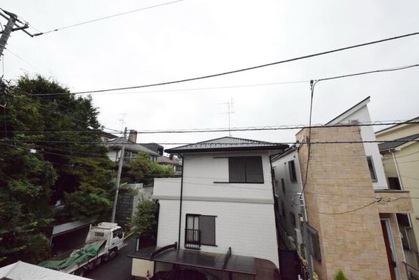 眺望(★目の前に高い建物が無いので空が見渡せます★)