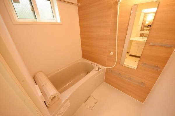 バス／シャワールーム等(★追い焚き給湯付でゆったりバスタイム★)