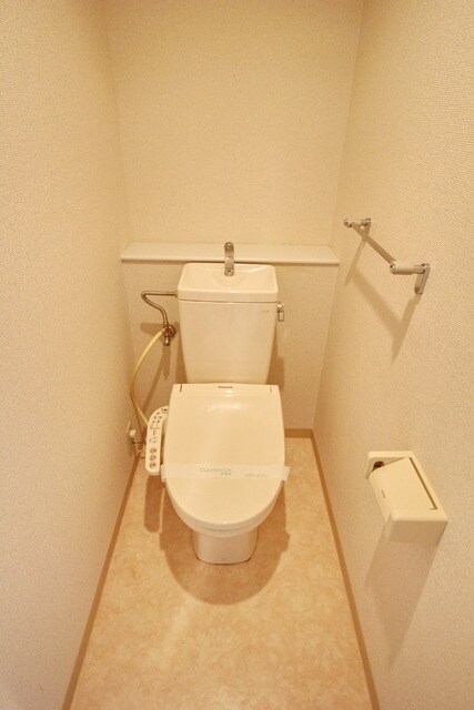 物件内観写真9　(★ウォシュレット付きトイレです★)