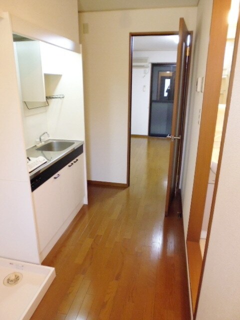 物件内観写真8　(★廊下の景色★)