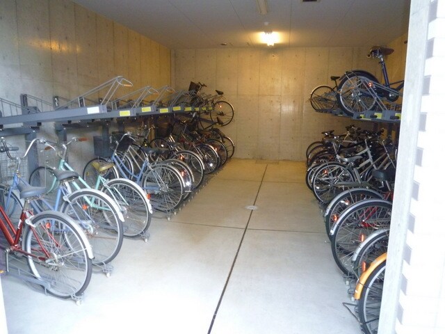 物件内観写真20　(★駐輪場スペースです★)