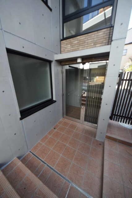 物件内観写真11　(★エントランス★)