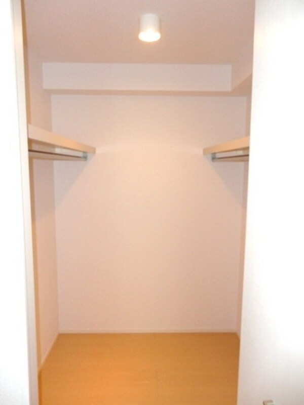 収納(★ウォークインクローゼット★)
