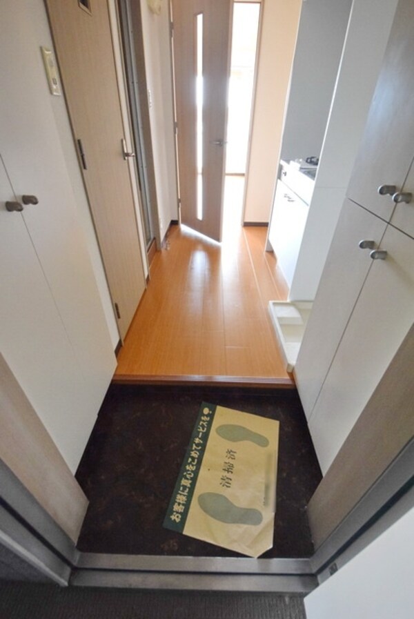 玄関(★お問い合わせはタウンハウジングまで★)