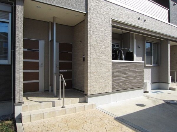 エントランス(★お問い合わせはタウンハウジングまで★)