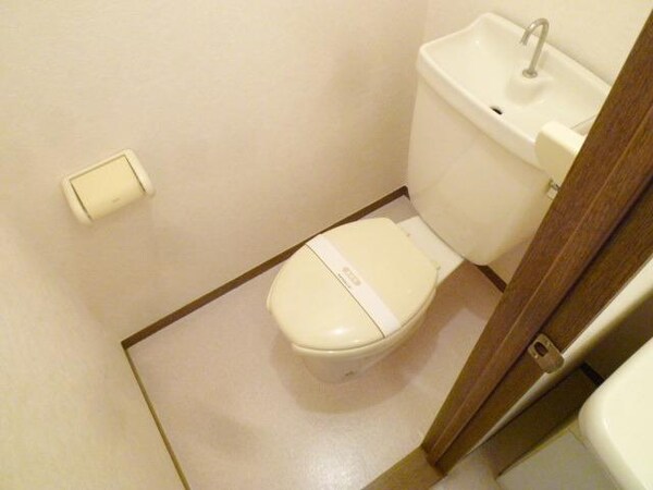 トイレ(★バストイレ別★)