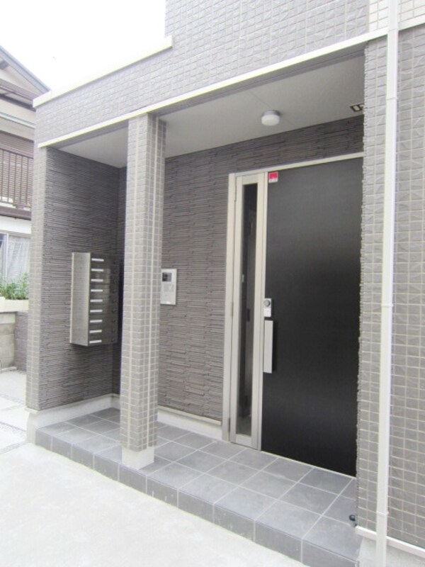 エントランス(★お問い合わせはタウンハウジング府中店まで★)