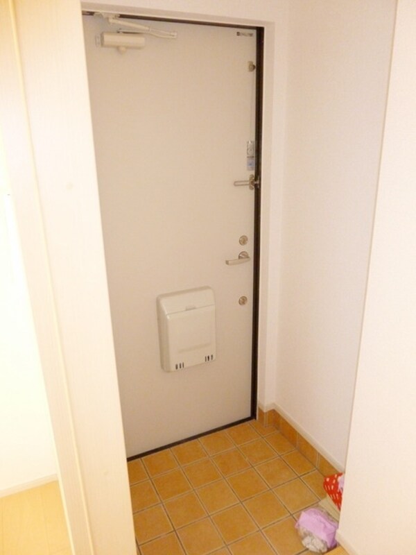 玄関(★お部屋探しはタウンハウジング稲田堤店まで★)