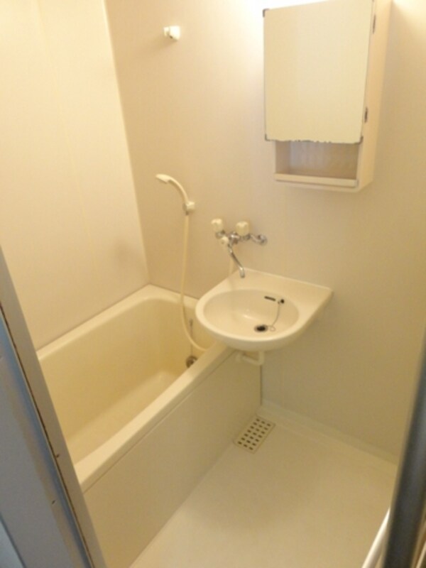 バス／シャワールーム等(追い焚きバスルーム)