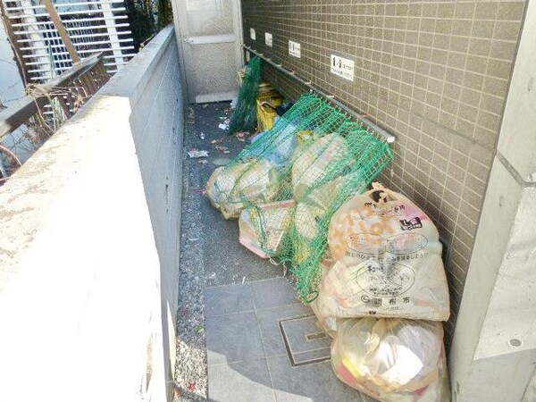 共有部分(★敷地内ごみ置き場★)