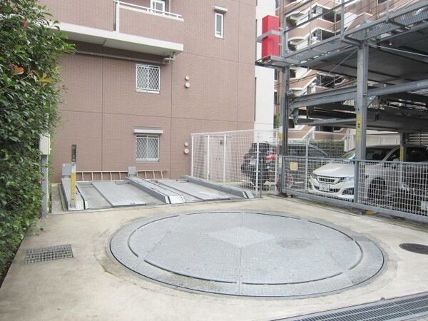 駐車場(★機械式の駐車場です★)