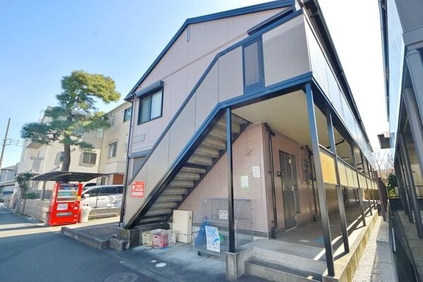 外観(タウンハウジング府中店まで)