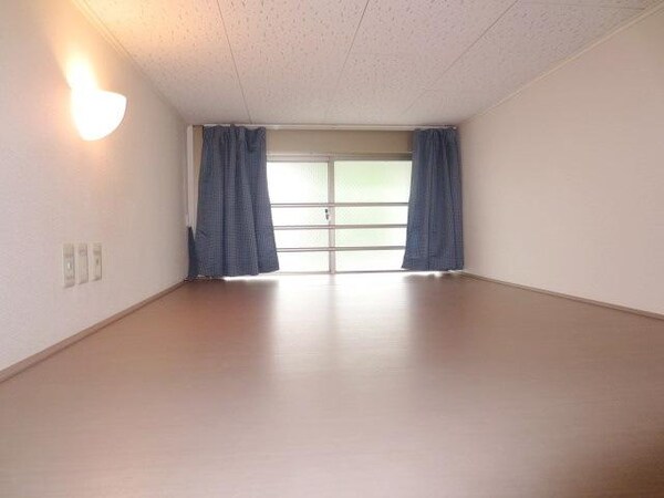 その他室内・内装(★ロフトです。コンセントも付いてます。★)