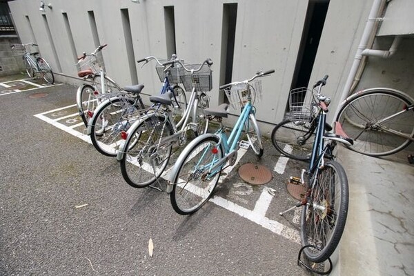 共有部分(★こちらが駐輪場になります★)