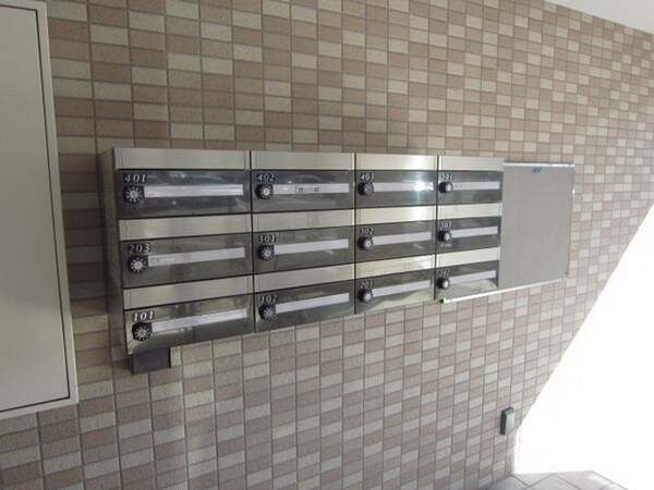 その他(★ダイヤル式のメールBOXです★)