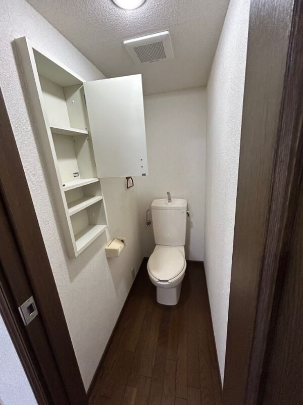 トイレ(別部屋参考写真)