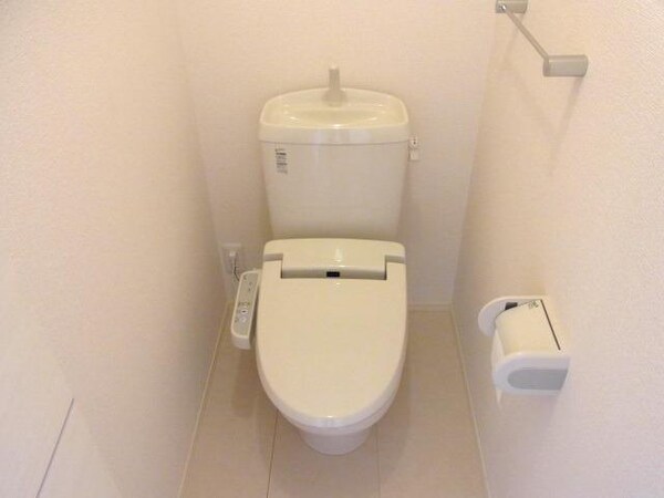 トイレ(★暖房温水洗浄便座付きトイレ★)