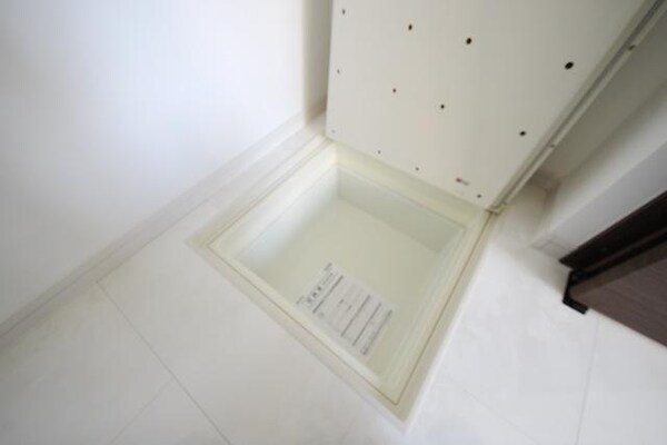 その他(★床下収納★)