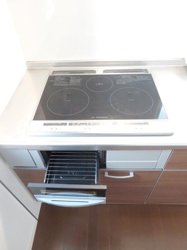 キッチン(★お部屋探しはタウンハウジング稲田堤店まで★)