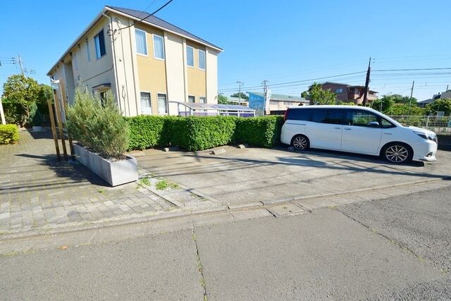 物件内観写真19　(★駐車場はなんと7,560円なんです★)