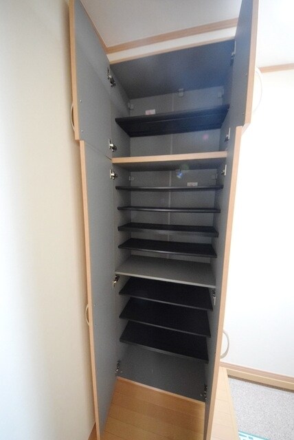 物件内観写真24　(★高さのあるシューズボックス★)