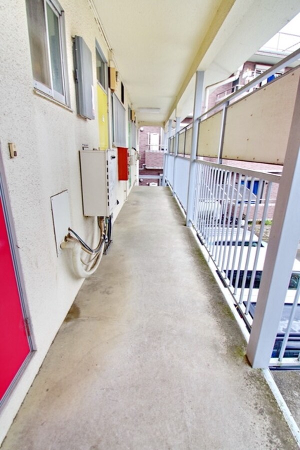 エントランス(★お部屋探しはタウンハウジング稲田堤店まで★)