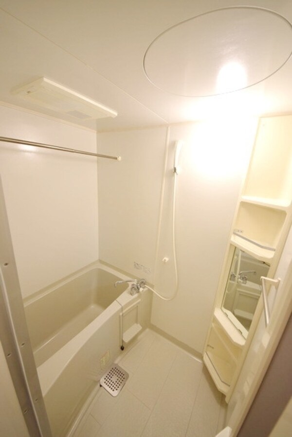 バス／シャワールーム等(★１日の疲れを癒すのはコチラ★)