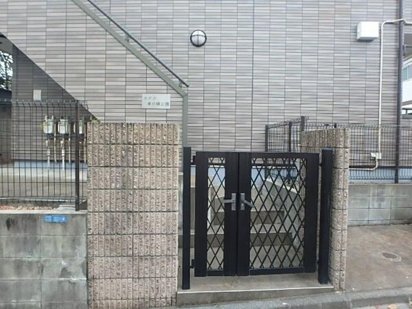 エントランス(エントランス)