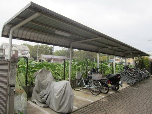 共有部分(★屋根付き駐輪場です★)