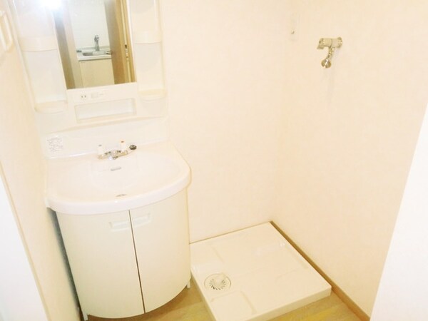 設備(★室内洗濯置場スペースです★)