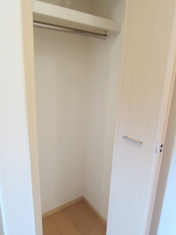 その他(★玄関ホールの収納★)