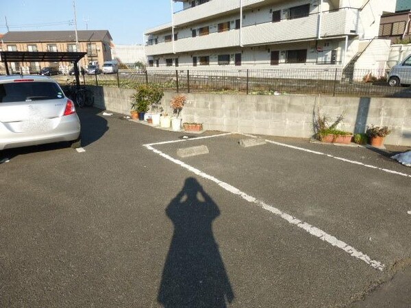 駐車場(敷地内駐車場です)